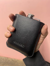 Load image into Gallery viewer, Hip Flask