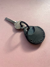 Load image into Gallery viewer, Plectrum Holder