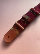 Load image into Gallery viewer, Corduroy / Velvet Guitar strap