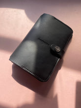 Load image into Gallery viewer, A6 leather Diary