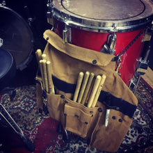 Load image into Gallery viewer, Little UN - Drumstick roll