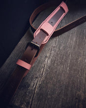 Load image into Gallery viewer, Guitar p&amp;w strap